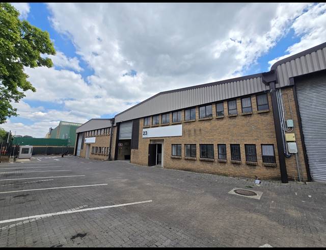 420M² WAREHOUSE TO LET IN MEADOWDALE